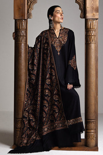 ZARA SHAHJAHAN | WINTER SARAAB | OUD-D5