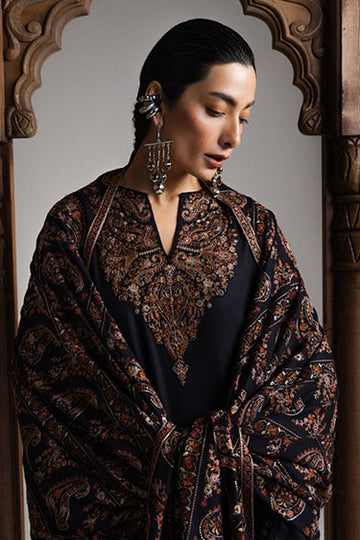 ZARA SHAHJAHAN | WINTER SARAAB | OUD-D5