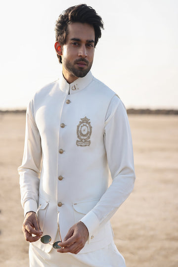 ISMAIL FARID | OFF-WHITE PREMIUM TEXTURED KAMEEZ SHALWAR WITH WAISTCOAT