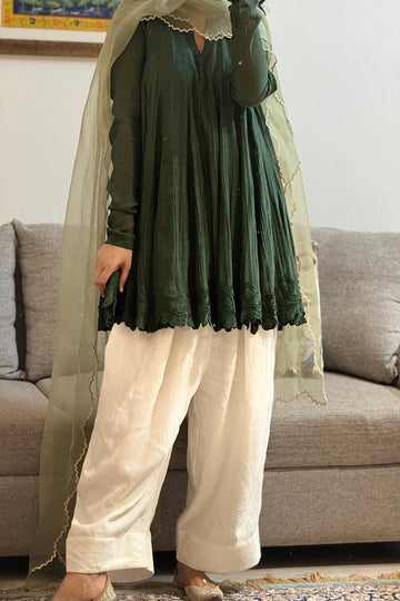 HASLI | OLIVE GREEN MUL CHANDERI EMBROIDERED ANARKALI WITH FARSHI SALWAR