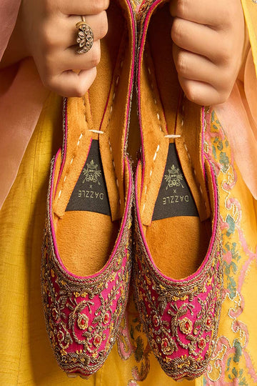 DAZZLE | KHUSSA SHOES | PARISTAN (HOT PINK)