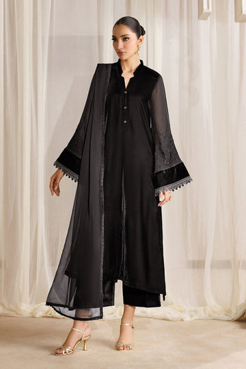 BAROQUE | PRET | EMBROIDERED VELVET PR-1382