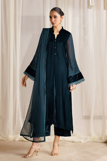 BAROQUE | PRET | EMBROIDERED VELVET PR-1383