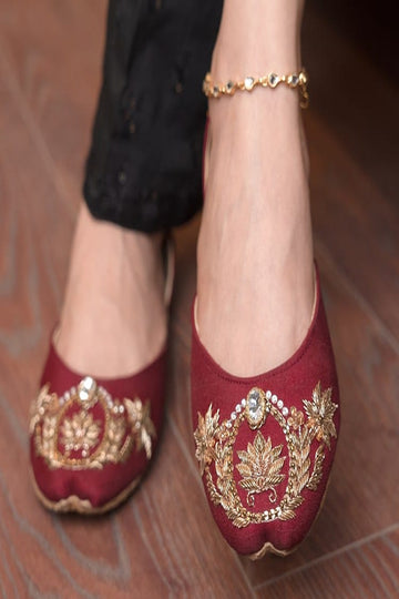 DAZZLE | KHUSSA SHOES | PUNK ROCK (MAROON)