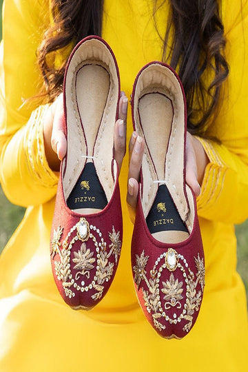 DAZZLE | KHUSSA SHOES | PUNK ROCK (MAROON)