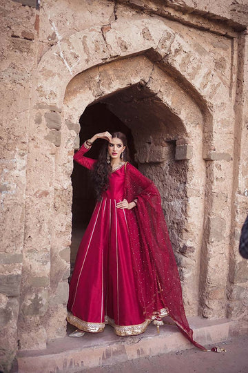 MAHA WAJAHAT | FORMAL | RED MAXI