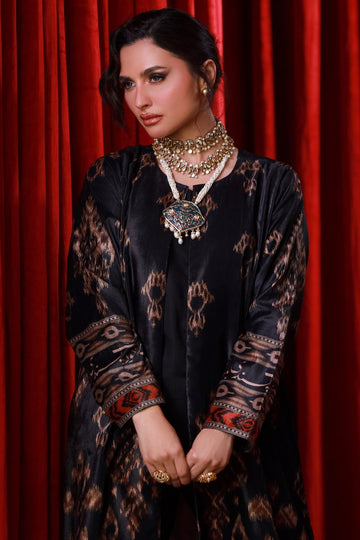 MANTO | RAQS (WHIRL) VELVET COAT