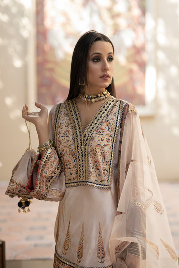 SHIZA HASSAN | CHAP TILAK LUXURY PRET | ROSY MIST