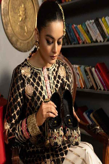 DAZZLE | KHUSSA SHOES | ROYAL JEWEL