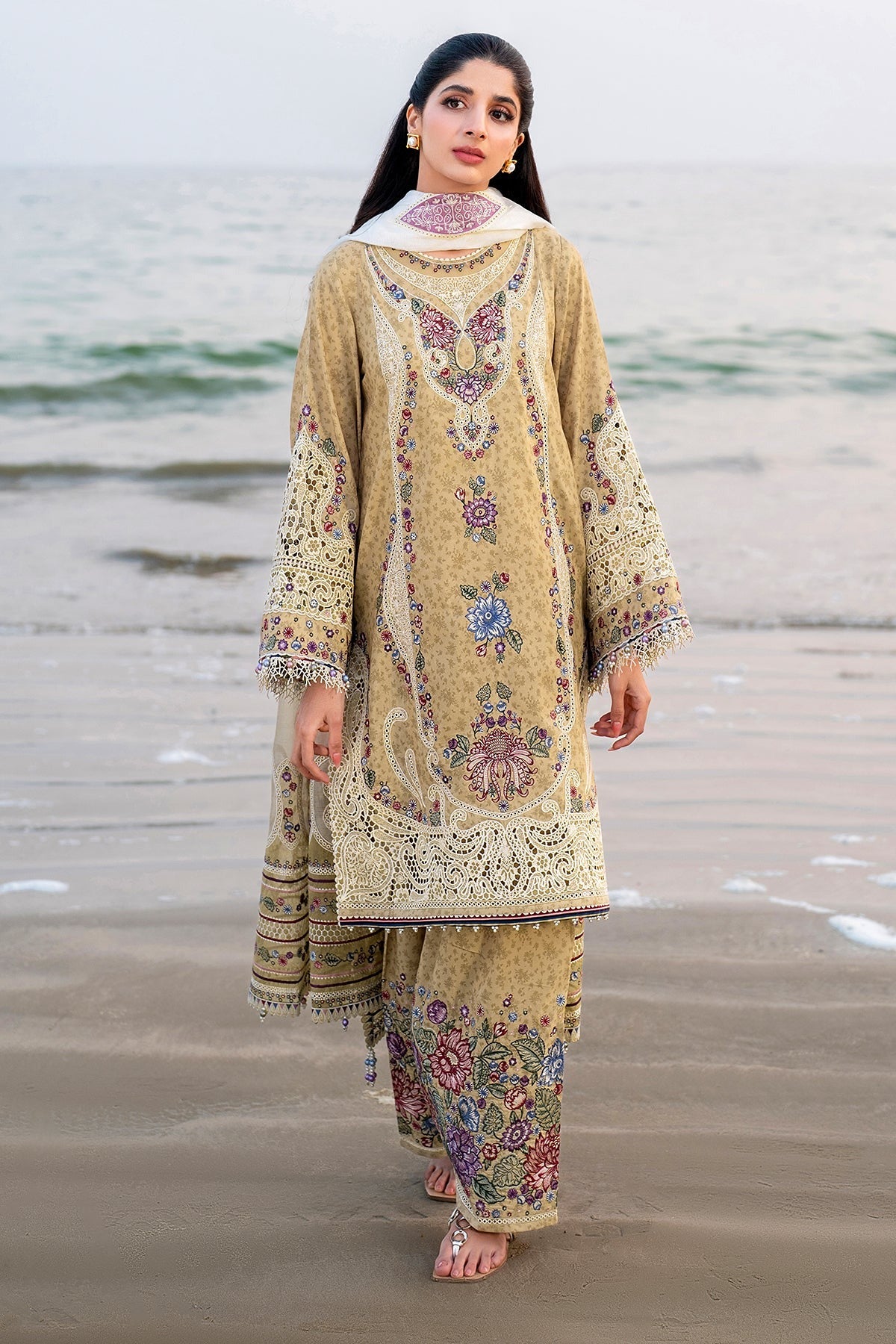 JAZMIN | SHAHKAAR LUXURY LAWN | SL25-D4