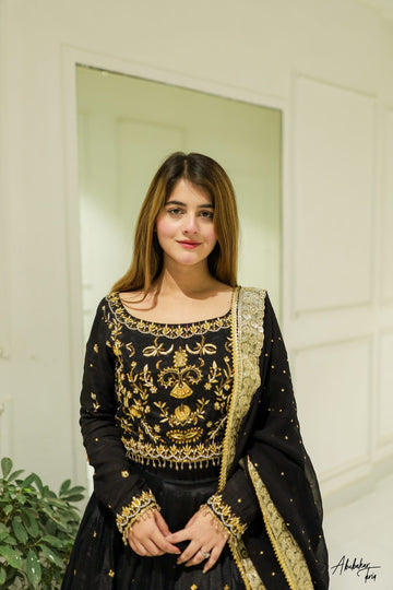 SAAD IBRAHIM | LEHENGA CHOLI | SOLID BLACK EMBELLISHED LEHENGA CHOLI WITH DUPATTA