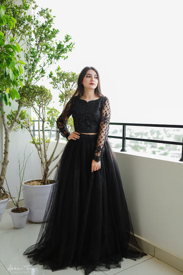 SAAD IBRAHIM | LEHENGA CHOLI | SOLID BLACK HAND EMBELLISHED LEHENGA CHOLI SET
