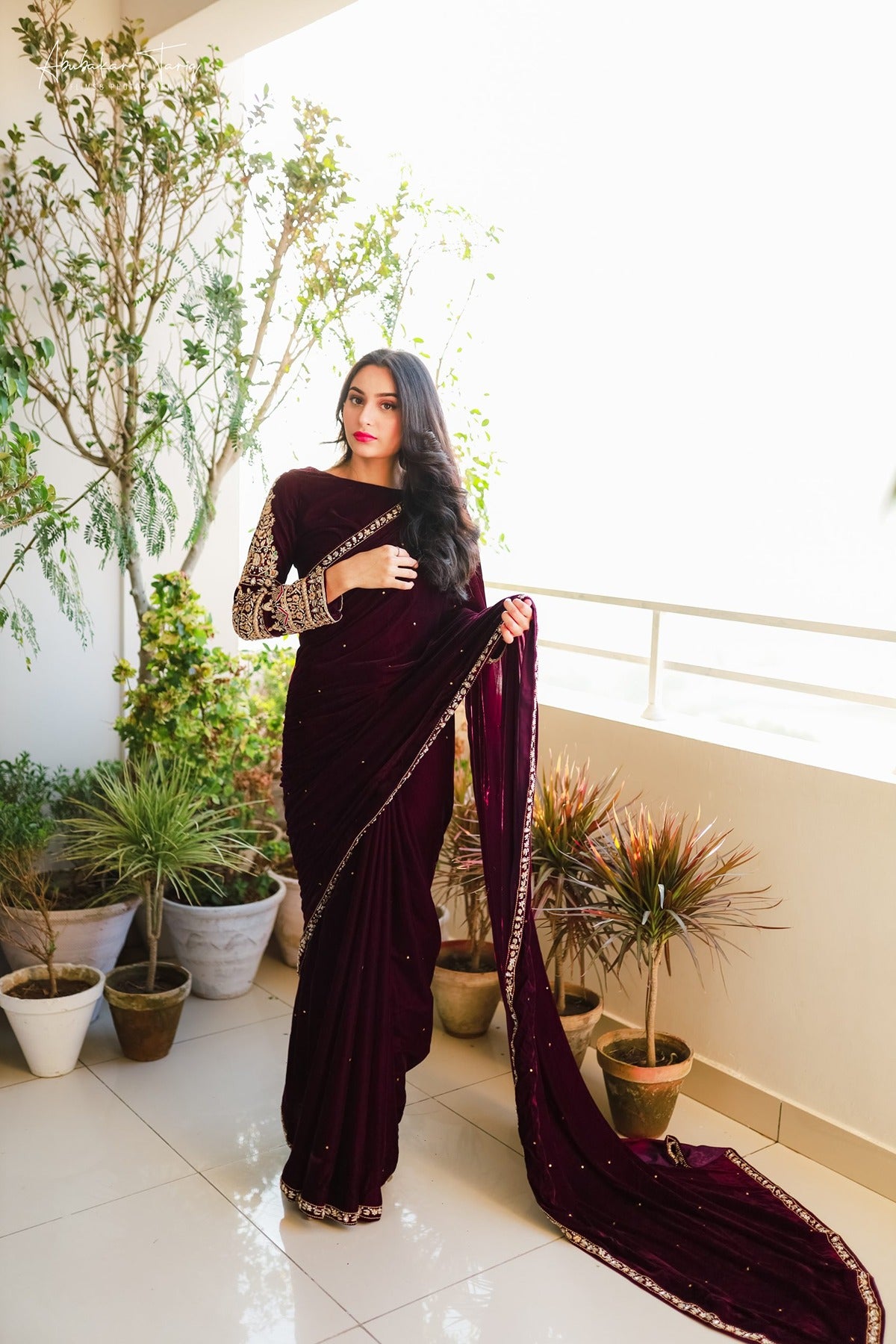 SAAD IBRAHIM | SAREES | SOLID PLUM VELVET SAREE