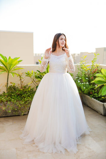 SAAD IBRAHIM | LEHENGA CHOLI | SOLID WHITE HAND EMBELLISHED LEHENGA CHOLI SET