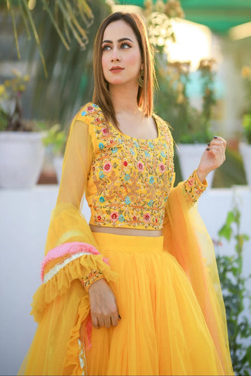 SAAD IBRAHIM | LEHENGA CHOLI | SOLID YELLOW HAND EMBELLISHED LEHENGA CHOLI SET