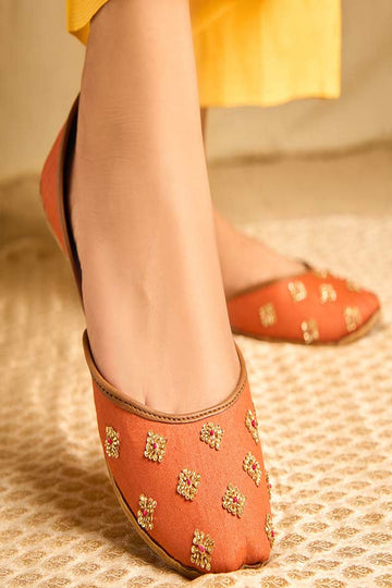DAZZLE | KHUSSA SHOES | SAAHIL