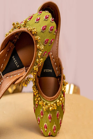DAZZLE | KHUSSA SHOES | SAAO