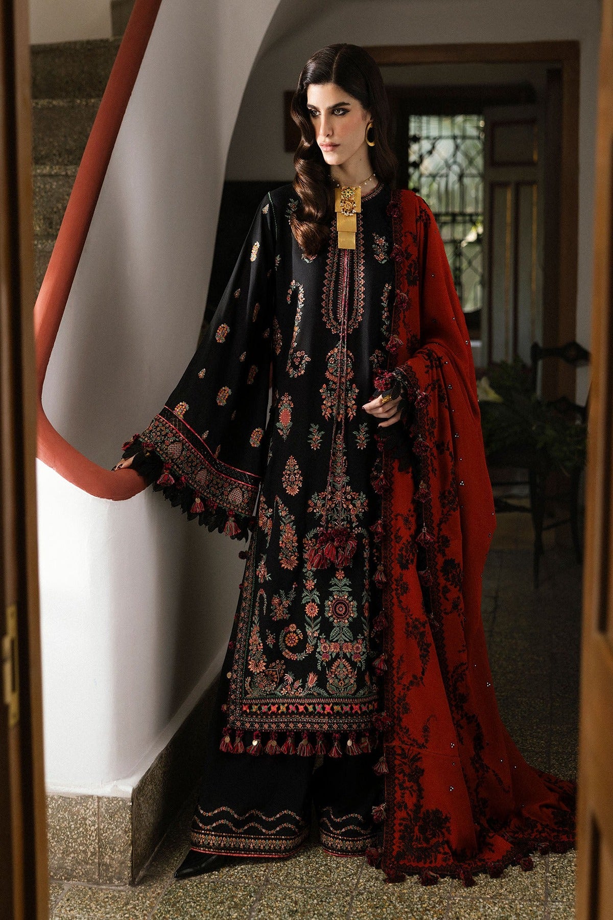 HUSSAIN REHAR | KARANDI A/W'24 | SAHE