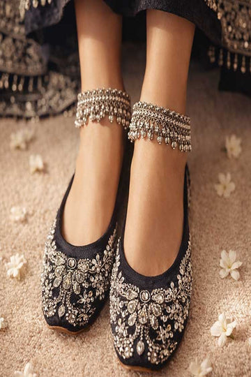 DAZZLE | KHUSSA SHOES | SAVINA