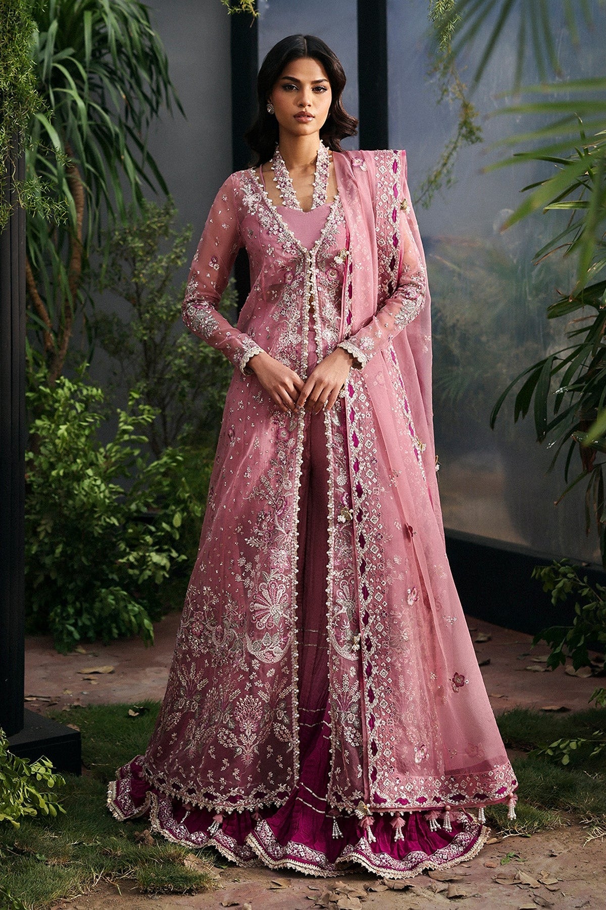AFROZEH | LA FUCHSIA '25 | SERAIRA