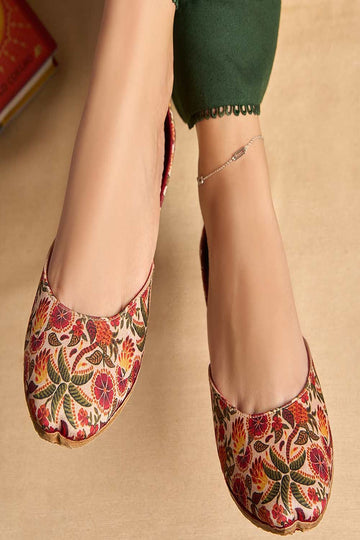 DAZZLE | KHUSSA SHOES | SIKANDAR
