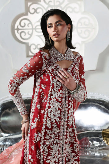 SORAYA | LUMENE FESTIVE 25/26 | SOLARA