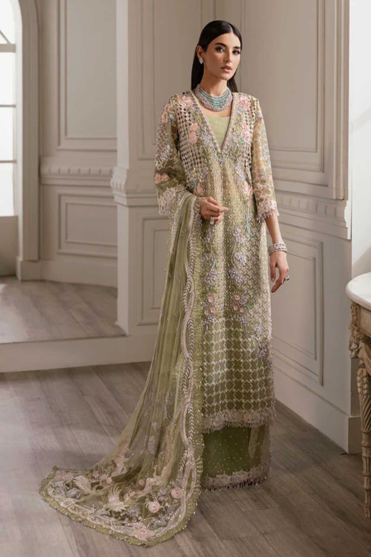 SAIRA SHAKIRA | CRIMSON X SS WEDDING ‘24 | SPARKLE CASCADE