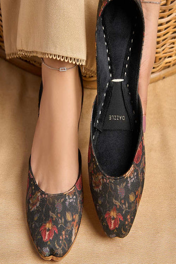 DAZZLE | KHUSSA SHOES | TAMANNA