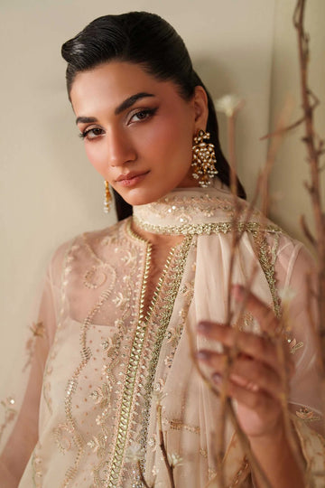 AKBAR ASLAM | REVEUR | TAUPE
