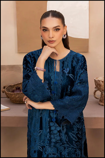 SUMAIRA AURANGZEB | THE VELVET CHAPTER | TEAL TEMPTATION