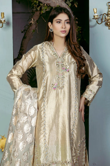 MAHNOOR MUJTABA | FORMALS | THE GOLDEN DREAM