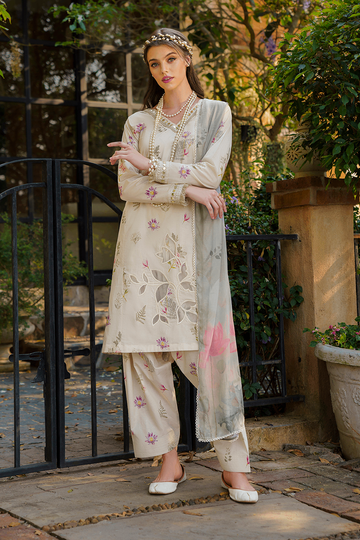 IZNIK | FESTIVE LAWN | UE-236 PRINTED LAWN