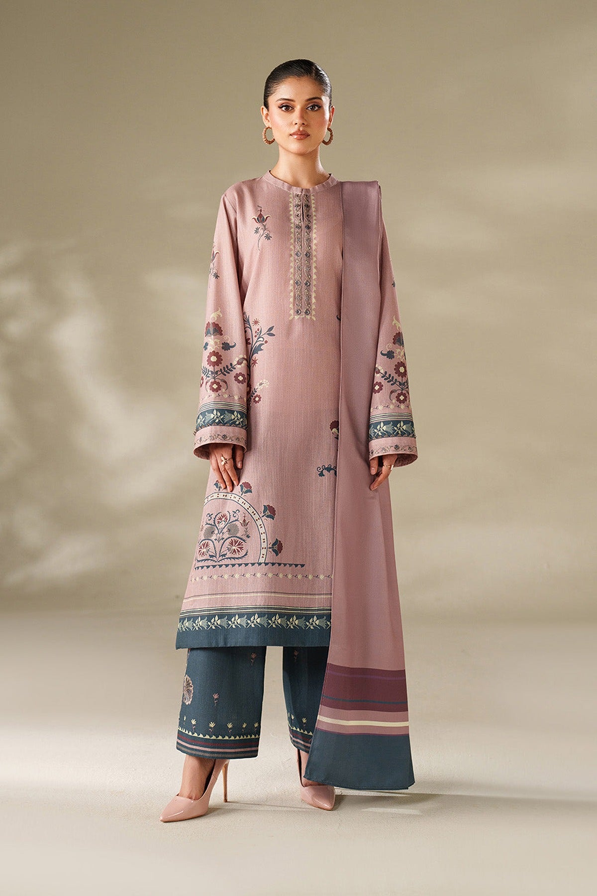 IZNIK | WINTER CHAPTER '25 | UE-569 PRINTED KHADDAR