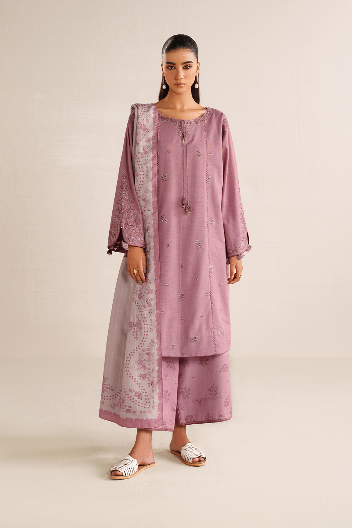 IZNIK | WINTER CHAPTER '25 | UE-580 EMBROIDERED KHADDAR