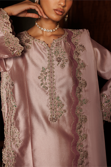 IZNIK | FESTIVE FORMALS ’26 | UE-719 EMBROIDERED JACQUARD SHEESHA SILK