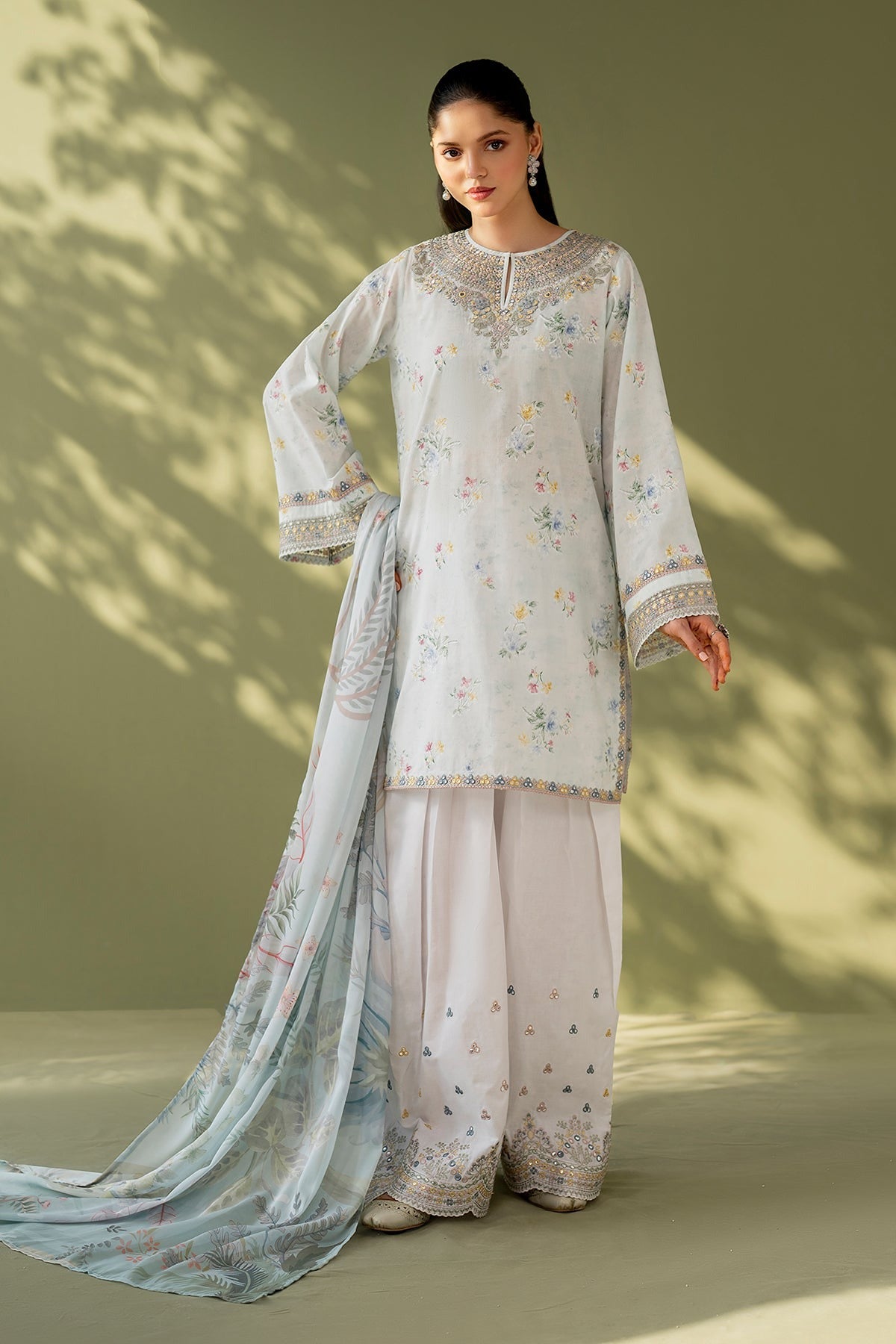 BAROQUE | EMBROIDERED PRINTED LAWN UF-4170