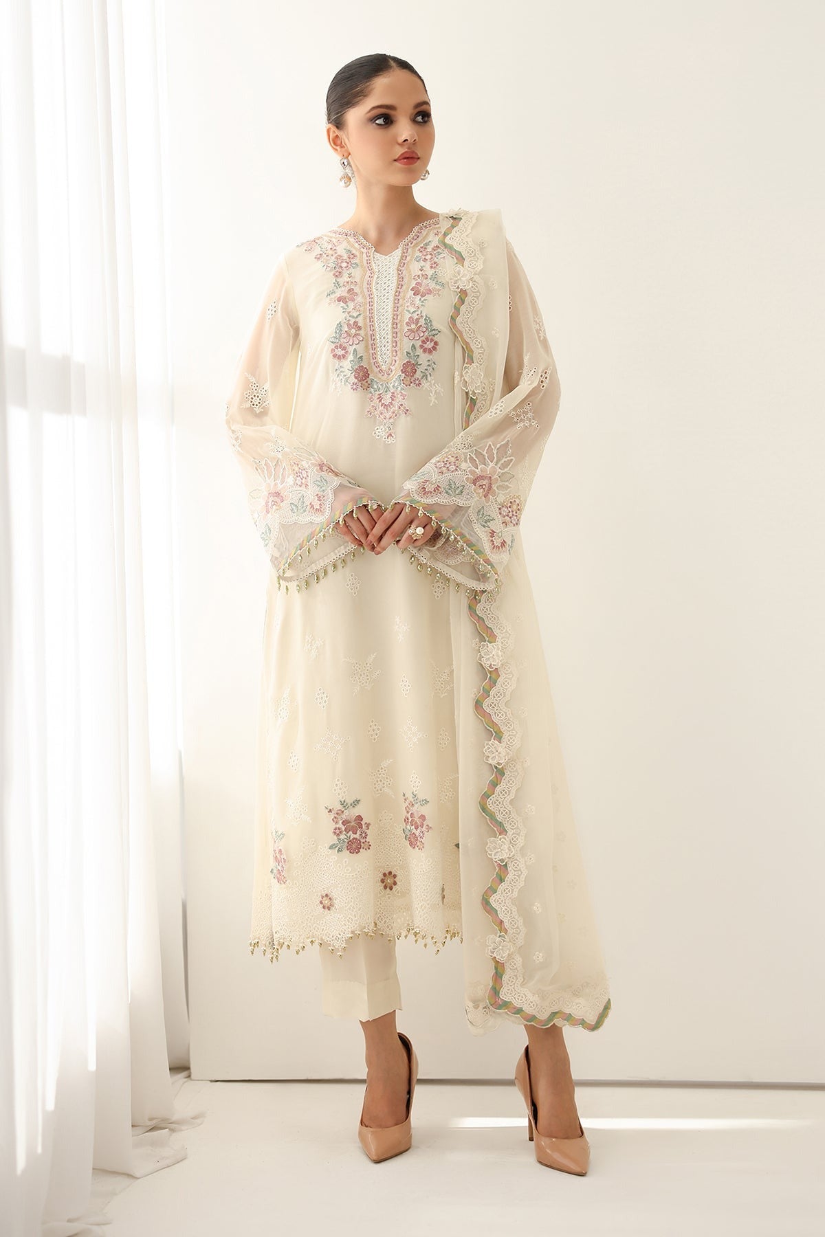 BAROQUE | EMBROIDERED CHIFFON UF-4184