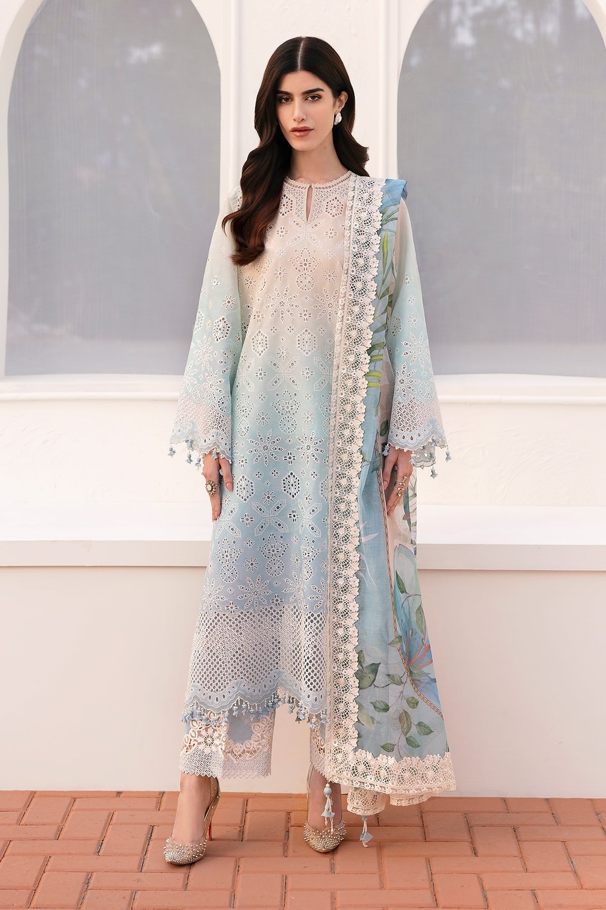BAROQUE | EMBROIDERED LAWN UF-4185