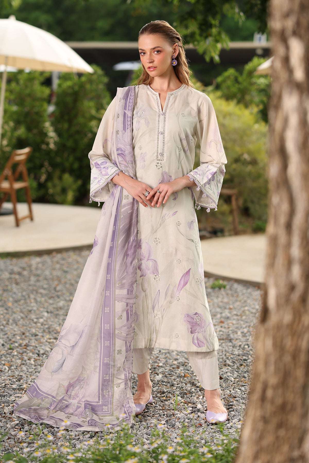 BAROQUE | EMBROIDERED PRINTED LAWN UF-4240