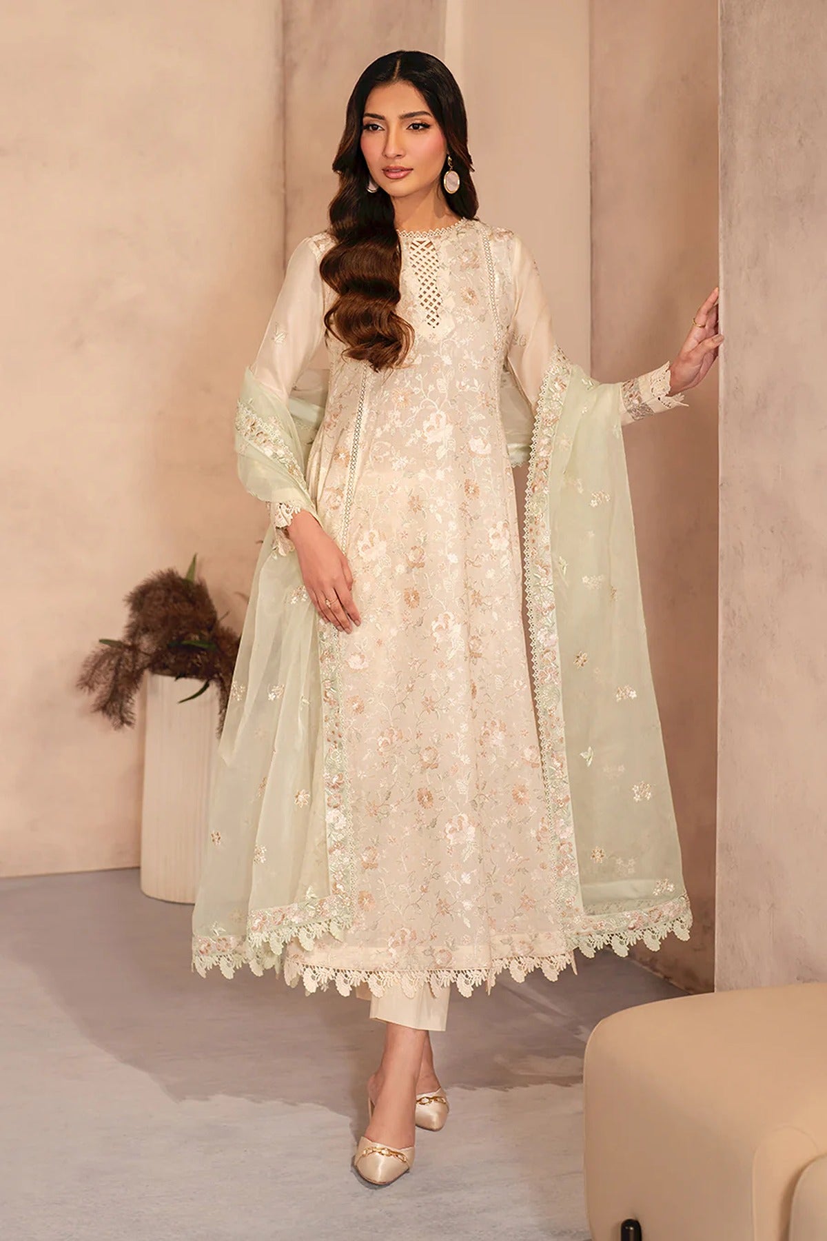 ZARIF | SUMMER LAWN '25 | UNST-LWN-01 DAHEER