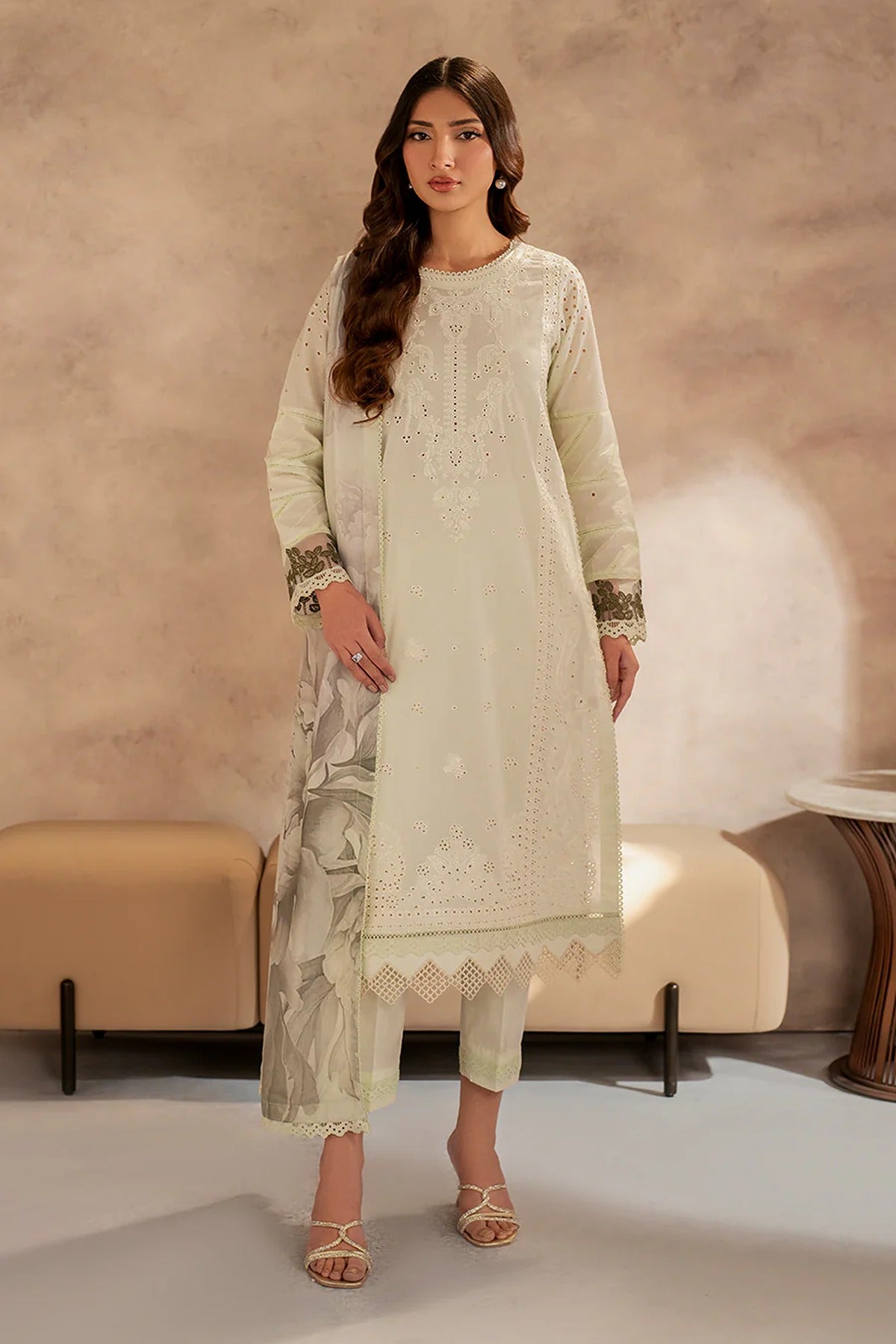 ZARIF | SUMMER LAWN '25 | UNST-LWN-08 ROOHAL