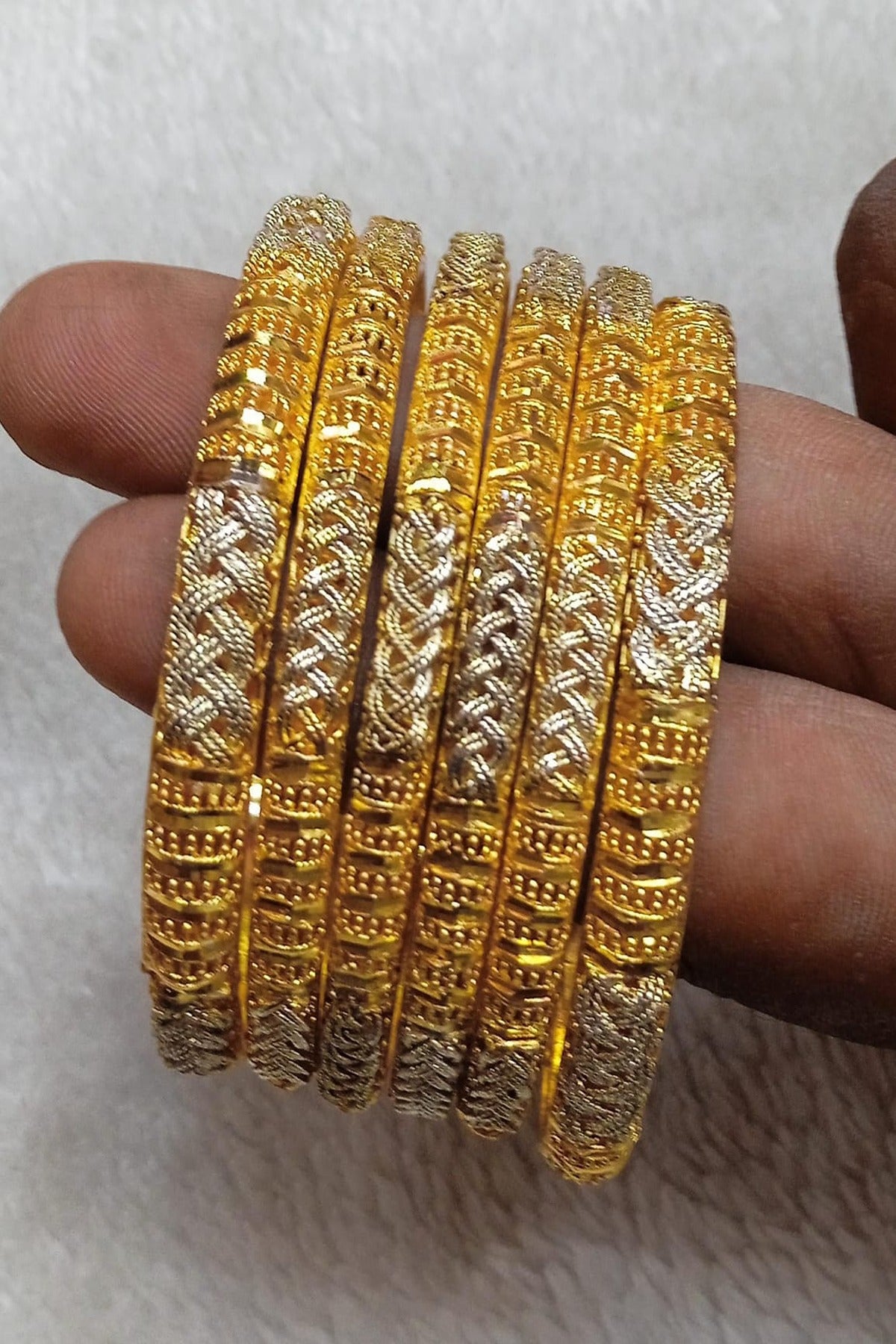 HS | BANGLES | DESIGN 23