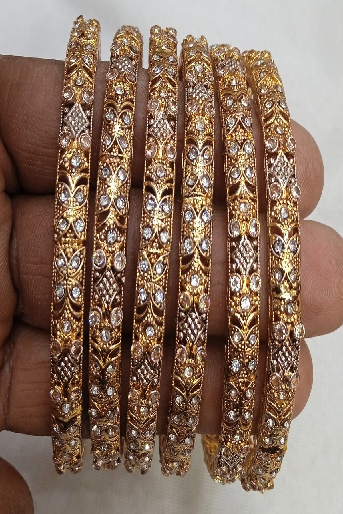 HS | BANGLES | DESIGN 25
