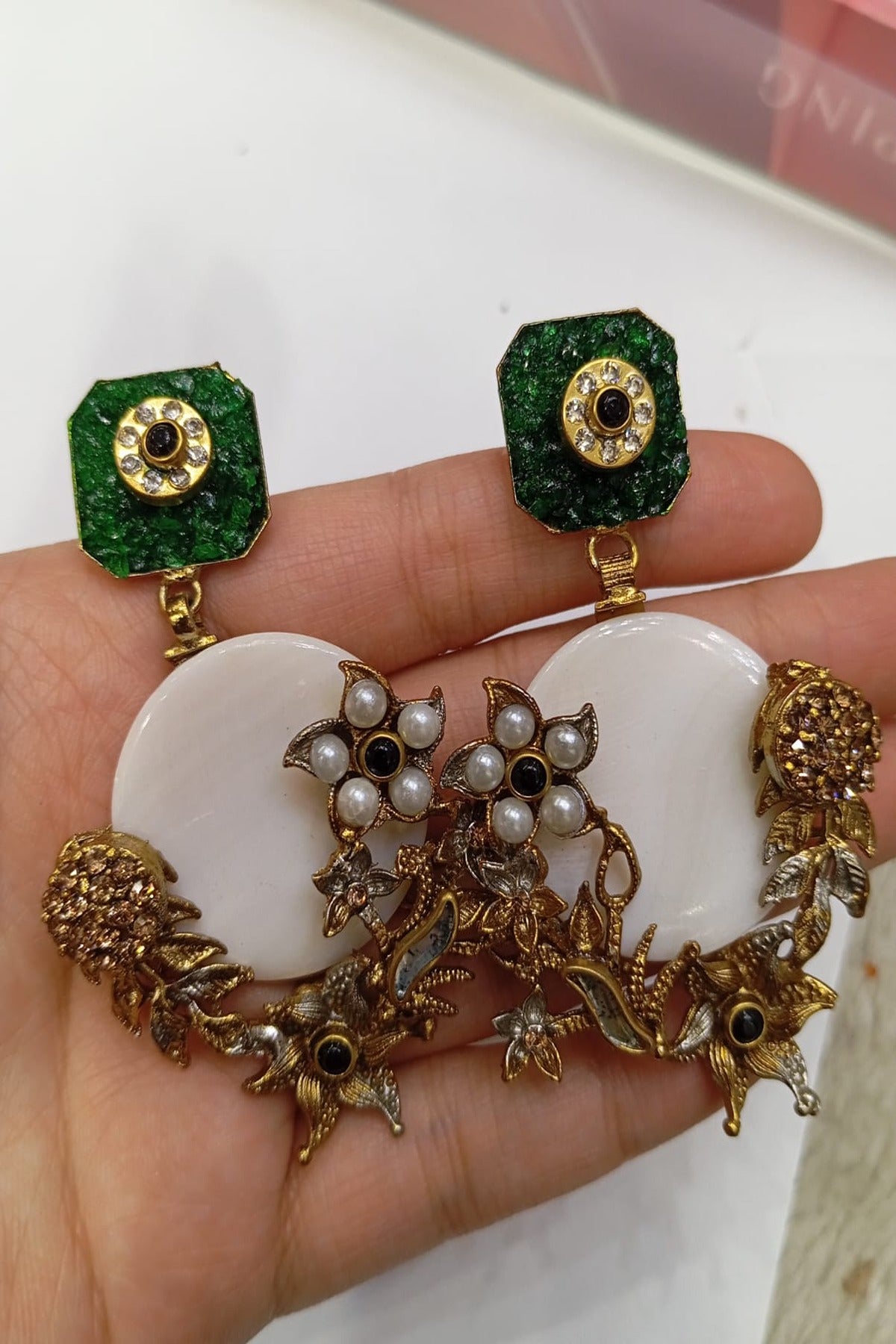 HS | JEWELLERY | TURKISH EARRINGS | WHITE GREEN