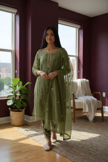 HAFSAH|SANA - GREEN SUIT