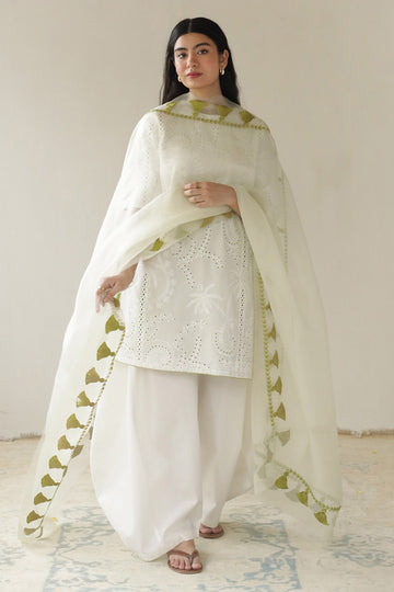 DYOT | MONSOON' 24 | WHITE OUTFIT