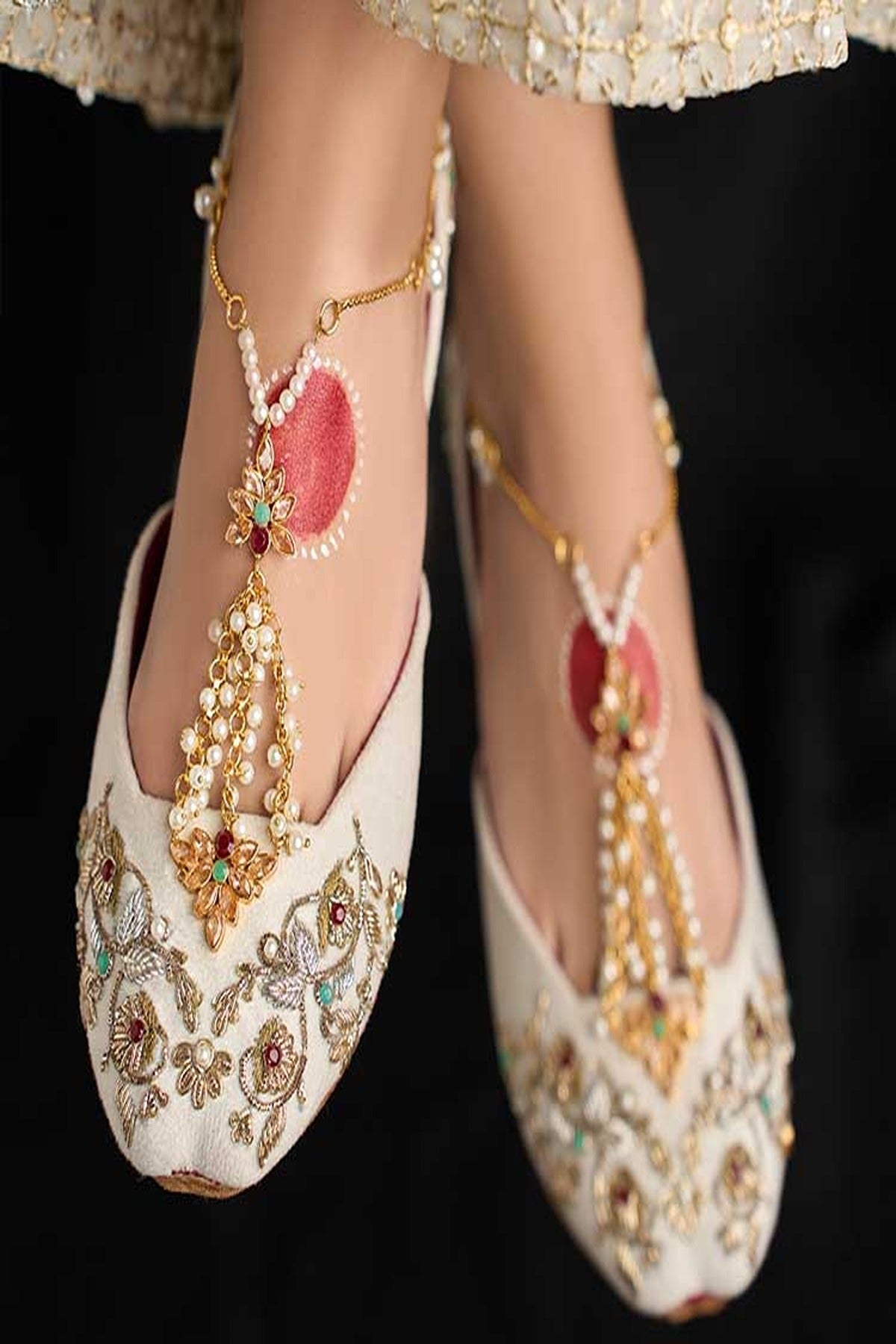 DAZZLE | KHUSSA SHOES | ZEHNASEEB