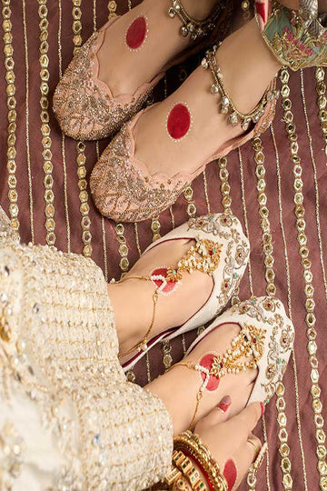 DAZZLE | KHUSSA SHOES | ZEHNASEEB