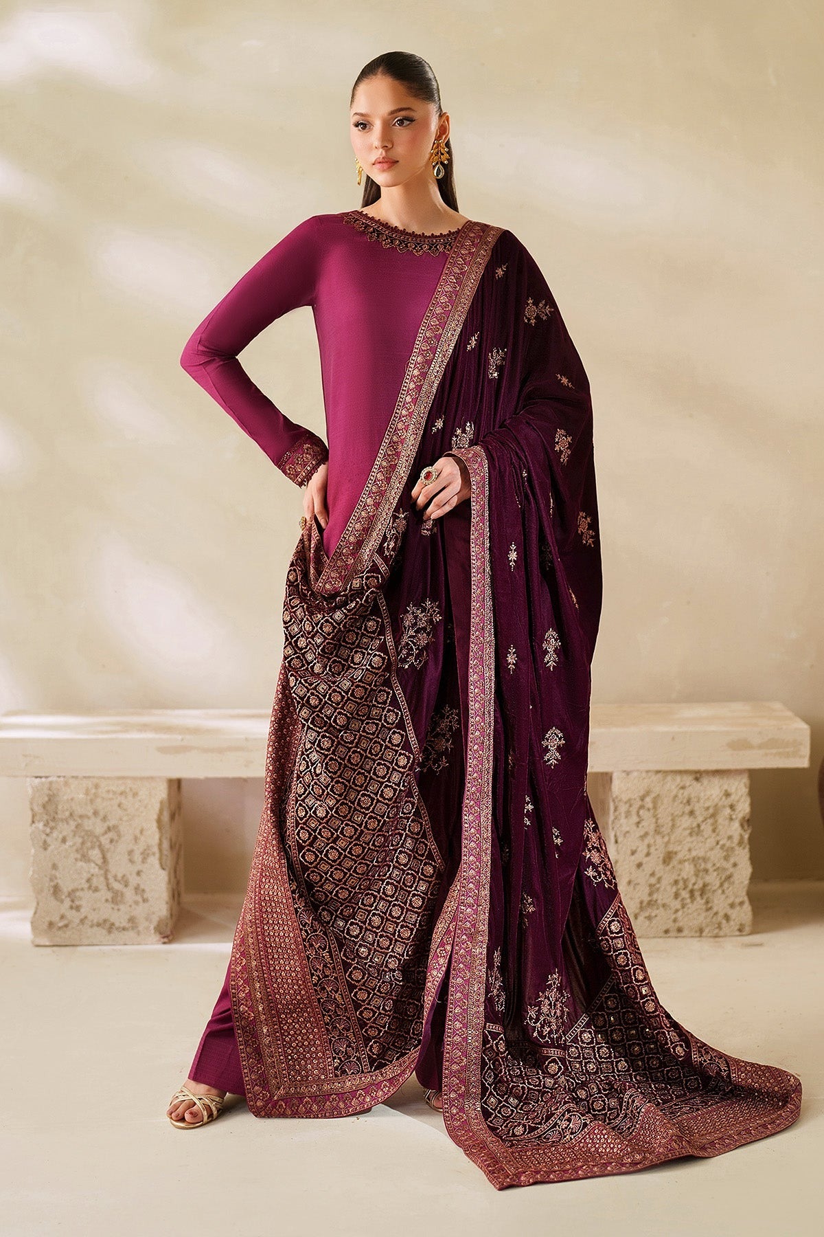 ZARIF | VELVET SHAWLS | ZRF-VS-02