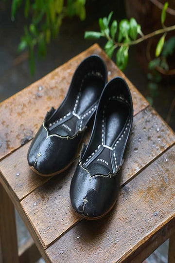 DAZZLE | KHUSSA SHOES | ZARINA (BLACK)